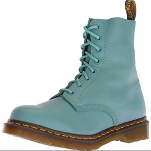 ISO DR. Martens Pascal Teal Virginia 36